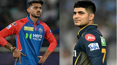 GT vs DC Today Match Prediction: गुजरात और दिल्ली के बीच नंबर एक के लिए जंग, जानें कौन जीतेगा आज का IPL मैच? SportsTak Hindi