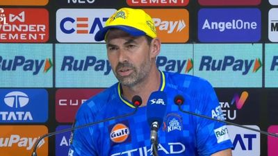 IPL 2025 सीजन में बिखर चुका है CSK का ड्रेसिंग रूम और टूट चुकी है टीम, हेड कोच फ्लमिंग ने कहा - जब लेवल नीचे... SportsTak Hindi