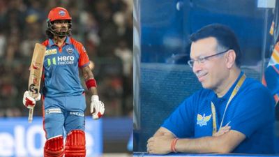 केएल राहुल ने छक्का लगाकर लखनऊ सुपर जायंट्स को हराया तो संजीव गोयनका ने दिया ऐसा रिएक्शन, देखिए Video SportsTak Hindi