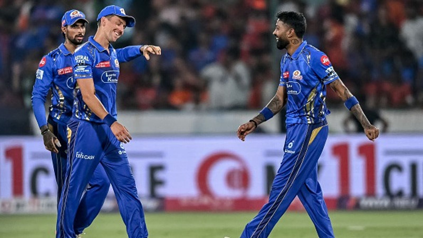 IPL 2025 Points Table Update : मुंबई इंडियंस ने जीत के 'चौके' से RCB को पछाड़ा, अंकतालिका का जानें पूरा हाल IPL 2025 Points Table Update : मुंबई इंडियंस ने जीत के 'चौके' से RCB को पछाड़ा, अंकतालिका का जानें पूरा हाल