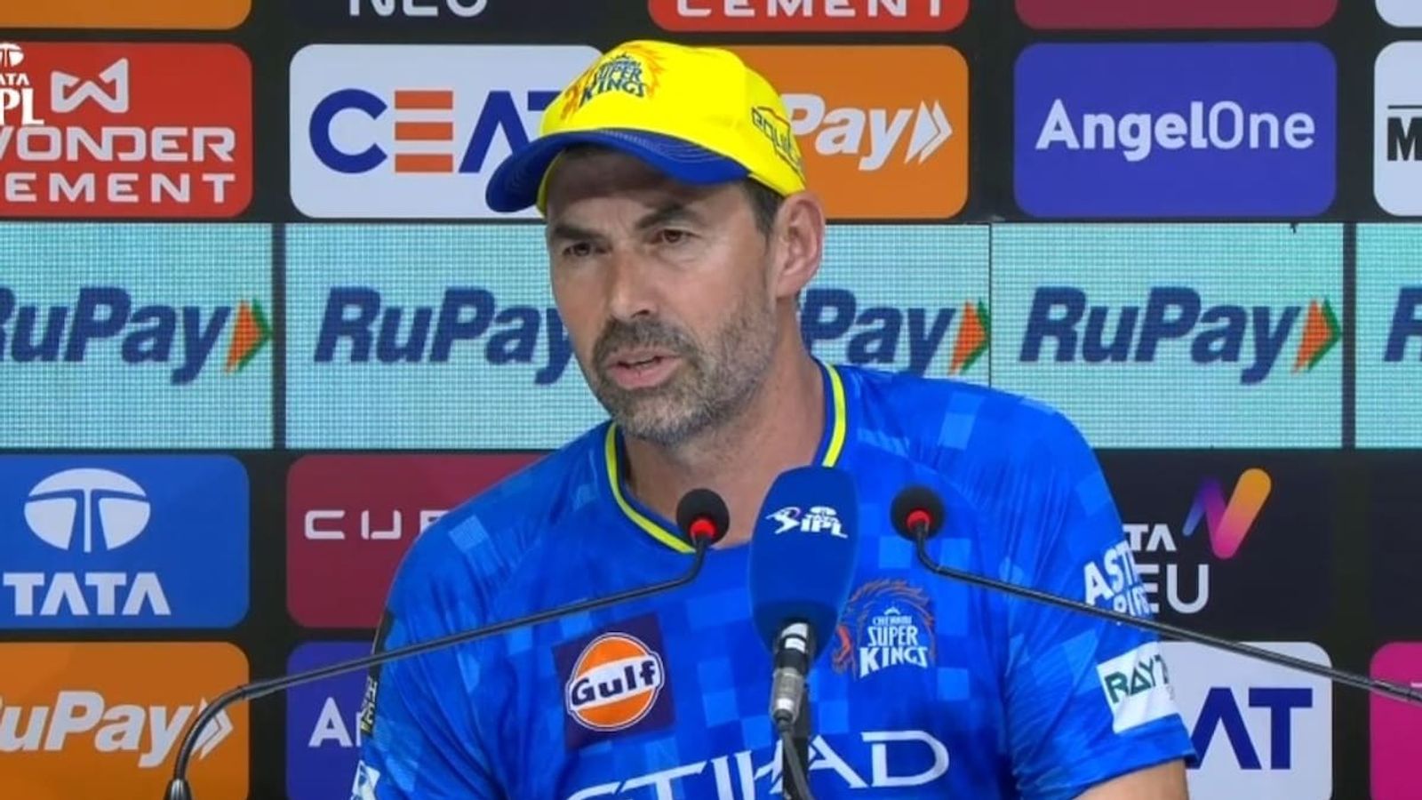 CSK को RCB वाले 'ब्लूप्रिंट' से प्लेऑफ में लेकर जाना चाहते हैं कोच स्टीफन फ्लेमिंग, कहा - पिछले सीजन में उनकी टीम... CSK को RCB वाले 'ब्लूप्रिंट' से प्लेऑफ में लेकर जाना चाहते हैं कोच स्टीफन फ्लेमिंग, कहा - पिछले सीजन में उनकी टीम...