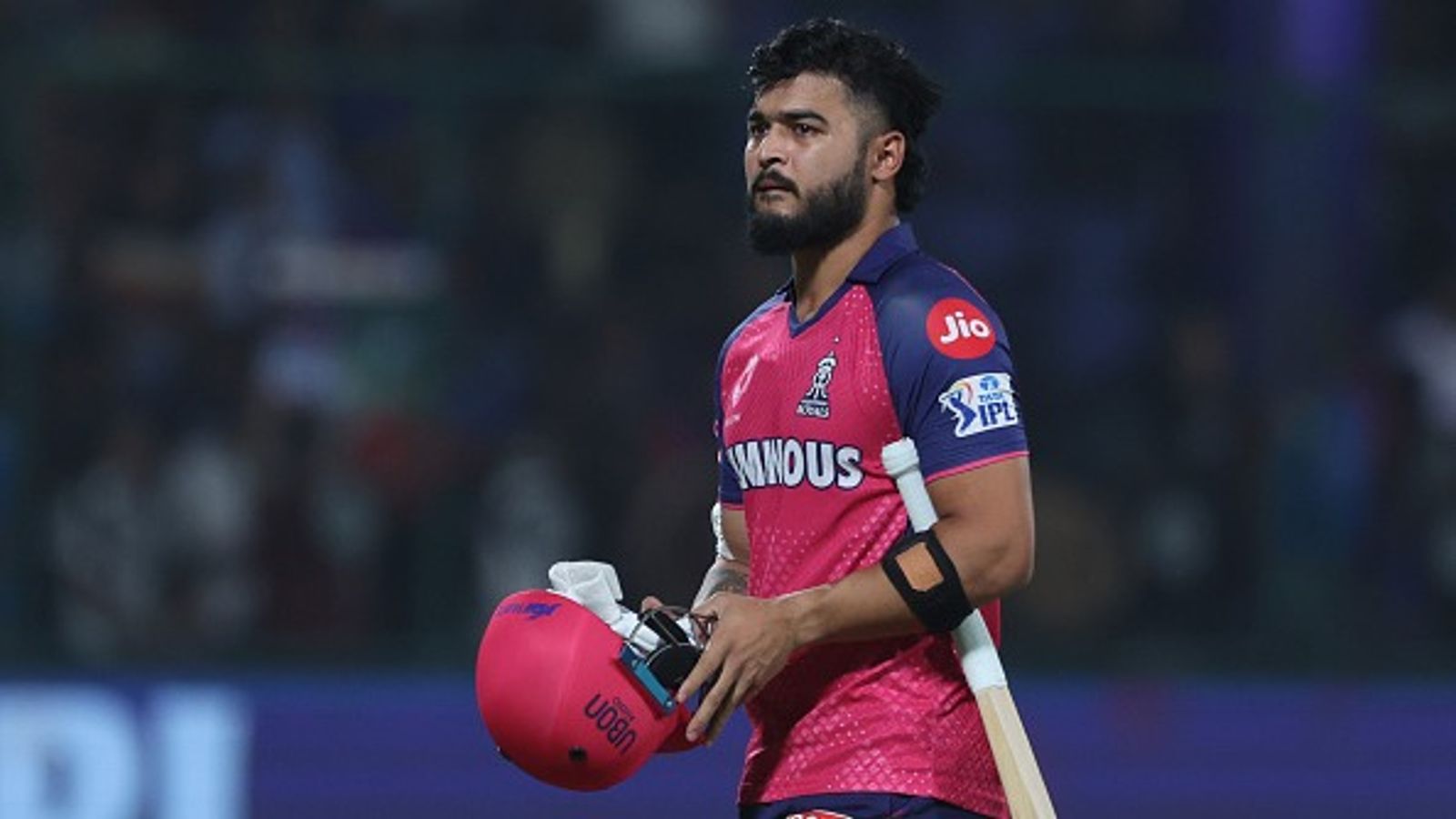 RCB के खिलाफ हार के बाद बौखला गए रियान पराग, बल्लेबाजों पर निकाला गुस्सा, कहा- दोषी हैं, सपोर्ट स्टाफ ने... RCB के खिलाफ हार के बाद बौखला गए रियान पराग, बल्लेबाजों पर निकाला गुस्सा, कहा- दोषी हैं, सपोर्ट स्टाफ ने...