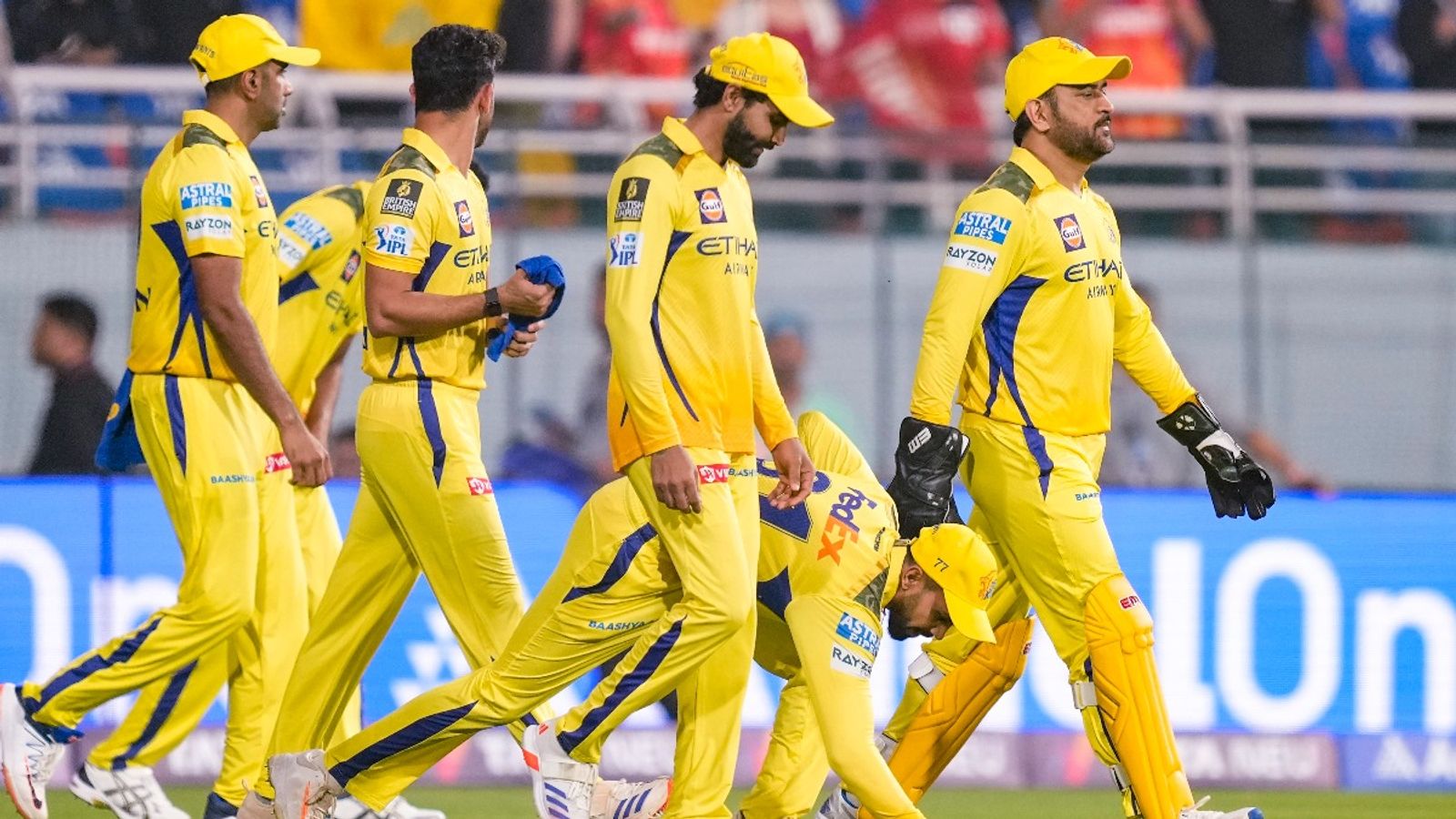 चेन्नई सुपर किंग्स के लिए हीरो ही बन गया विलेन, IPL 2025 में रन बनाना भूला, टीम की प्लानिंग की उड़ गईं धज्जियां चेन्नई सुपर किंग्स के लिए हीरो ही बन गया विलेन, IPL 2025 में रन बनाना भूला, टीम की प्लानिंग की उड़ गईं धज्जियां