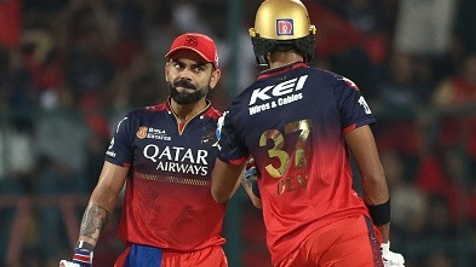 'विराट कोहली के बारे में बहुत बात होती है, मगर...', RCB की जीत के बाद हेड कोच ने इस बल्लेबाज का किया गुणगान 'विराट कोहली के बारे में बहुत बात होती है, मगर...', RCB की जीत के बाद हेड कोच ने इस बल्लेबाज का किया गुणगान