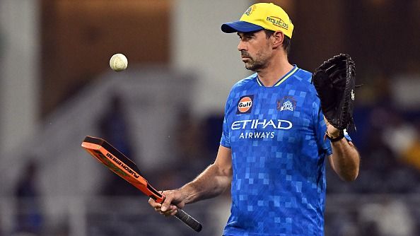 चेन्‍नई सुपर किंग्‍स से मेगा ऑक्‍शन में हुई बड़ी गलती, IPL 2025 से लगभग बाहर होने के बाद हेड कोच फ्लेमिंग का बड़ा बयान, बोले-दूसरी टीमें ...