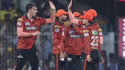 सनराइजर्स हैदराबाद की मालकिन काव्या मारन ने पूरी टीम को छुट्टी पर विदेश भेजा, IPL 2025 के खराब सीजन के बीच उठाया बड़ा कदम SportsTak Hindi