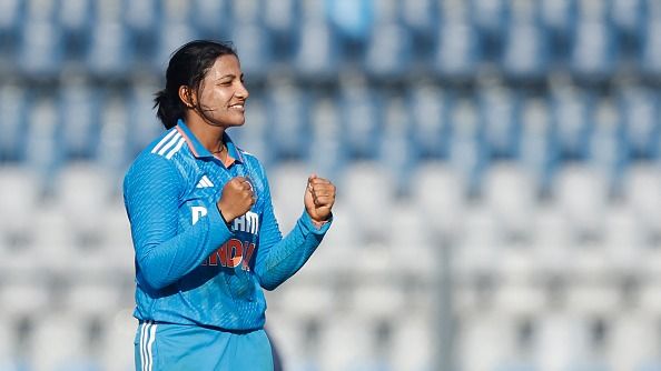 प्रतिका रावल की धमाकेदार बैटिंग और स्नेह राणा के पंजे से भारत ने साउथ अफ्रीका 15 रन से दी मात, ट्राई सीरीज में दर्ज की लगातार दूसरी जीत