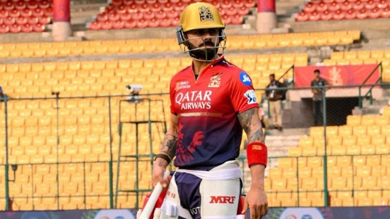 IPL 2025 में सबसे पहले 16 अंक लेकर भी RCB प्लेऑफ में क्यों नहीं पहुंची, जानें अब क्या करना होगा ? प्रैक्टिस के दौरान विराट कोहली