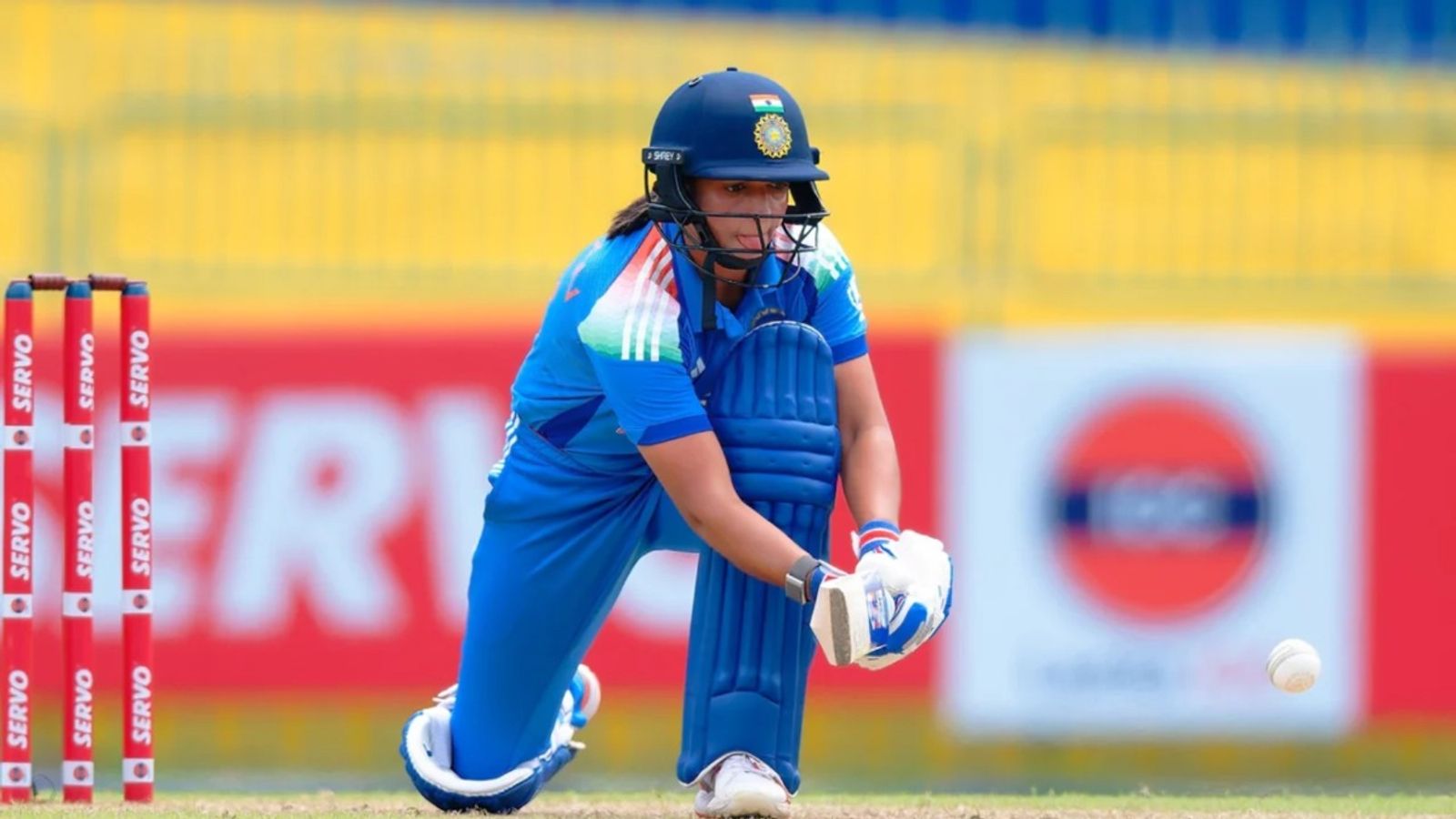 IND vs SL: श्रीलंका ने 7 साल में पहली बार भारत को वनडे में धूल चटाई, 276 के लक्ष्य को हासिल कर रच दिया इतिहास IND vs SL: श्रीलंका ने 7 साल में पहली बार भारत को वनडे में धूल चटाई, 276 के लक्ष्य को हासिल कर रच दिया इतिहास