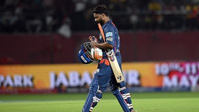 पंजाब से मिली हार के बाद ऋषभ पंत हुए बुरी तरह निराश, मैच के बाद बोले- जब आप गलत समय पर मैच में... SportsTak Hindi