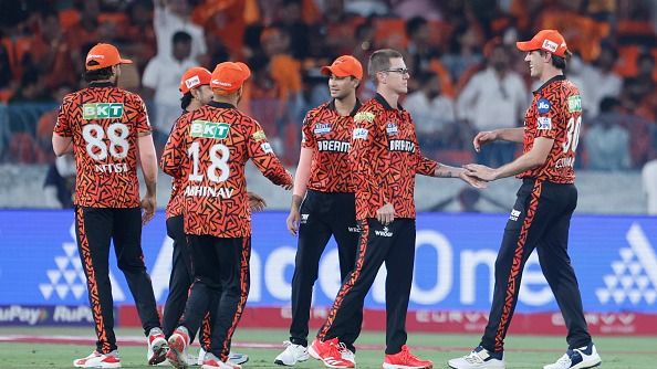 सनराइजर्स हैदराबाद में आया एक मैच में 10 विकेट लेने वाला गेंदबाज, जम्‍पा के रिप्‍लेसमेंट खिलाड़ी को किया रिप्‍लेस