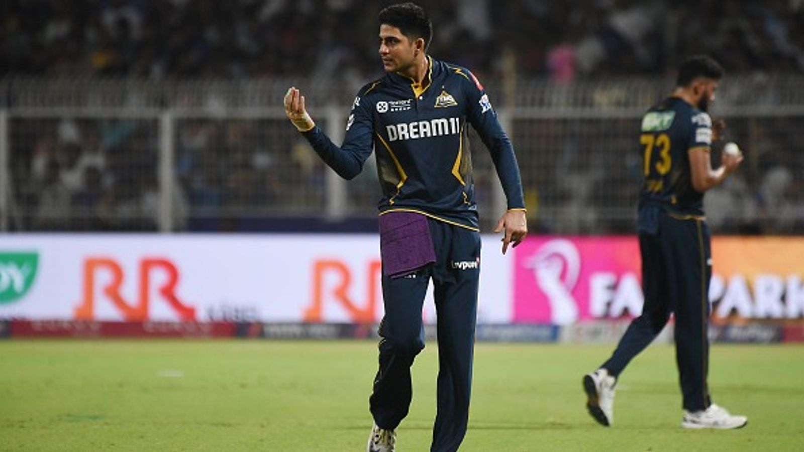 शुभमन गिल क्या कप्तानी के भार के कारण दबाव में हैं? गुजरात टाइटंस के डायरेक्टर ने तोड़ी चुप्पी, बोले- टेंशन हो सकती है कि... शुभमन गिल क्या कप्तानी के भार के कारण दबाव में हैं? गुजरात टाइटंस के डायरेक्टर ने तोड़ी चुप्पी, बोले- टेंशन हो सकती है कि...