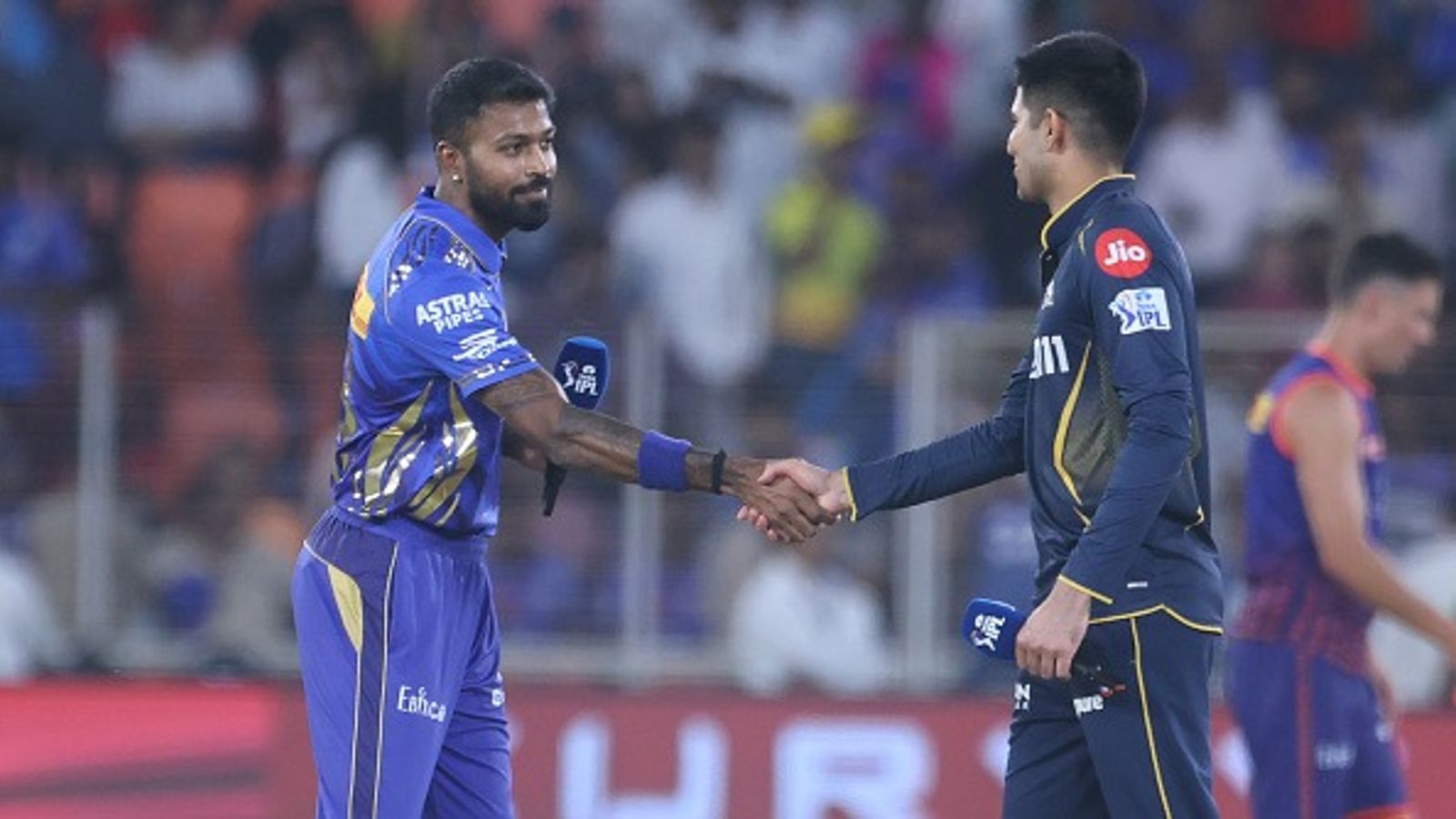 MI vs GT Predicted playing XI: मुंबई-गुजरात के बीच नंबर एक के लिए मुकाबला, रबाडा की वापसी के कारण भारतीय स्टार बाहर, जानें दोनों टीमों की क्या हो सकती है प्लेइंग इलेवन MI vs GT Predicted playing XI: मुंबई-गुजरात के बीच नंबर एक के लिए मुकाबला, रबाडा की वापसी के कारण भारतीय स्टार बाहर, जानें दोनों टीमों की क्या हो सकती है प्लेइंग इलेवन