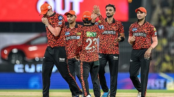 286 रन के स्‍कोर के साथ IPL 2025 में शुरुआत करने वाली सनराइजर्स हैदराबाद कैसे हुई बर्बाद, लीग से बाहर होने के बाद कोच ने खोला राज