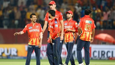 Big breaking: पंजाब किंग्स-दिल्ली कैपिटल्स का मैच हो सकता है रीशेड्यूल! स्टेडियम की फ्लडलाइट से पाकिस्तान को मदद मिलने का अंदेशा SportsTak Hindi