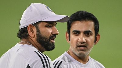 Rohit Sharma Retirement : गौतम गंभीर ने रोहित शर्मा की रिटायरमेंट पर दिया पहला रिएक्शन, सोशल मीडिया पोस्ट में बोले- तुम एक... SportsTak Hindi