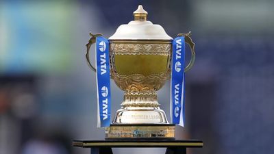 बड़ी खबर : भारत-पाकिस्तान के बीच सीजफायर होते ही एक्शन में BCCI, IPL 2025 सीजन पर आई बड़ी अपडेट The IPL that kicked off on March 22 saw the last match played between Punjab Kings and Delhi Capitals in Dharmsala on May 8 being abandoned halfway.