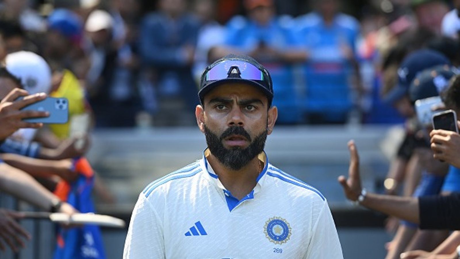 Exclusive: विराट कोहली के रिटायरमेंट के बाद किसे मिलना चाहिए नंबर 4 पायदान? सुनील गावस्कर ने लिया इस खिलाड़ी का नाम Exclusive: विराट कोहली के रिटायरमेंट के बाद किसे मिलना चाहिए नंबर 4 पायदान? सुनील गावस्कर ने लिया इस खिलाड़ी का नाम