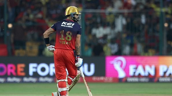 विराट कोहली के सम्मान में RCB के फैंस चिन्नास्वामी स्टेडियम को बनाएगा स्पेशल, हर तरफ नजर आएगी सफेद रंग की जर्सी, जानें क्या है पूरा प्लान