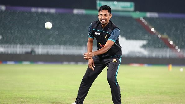 दिल्ली कैपिटल्स को मिली राहत, मुस्तफिजुर रहमान को IPL खेलने की मिली हरी झंडी, लेकिन प्लेऑफ को लेकर जारी संकट! जानें क्या है मामला ?