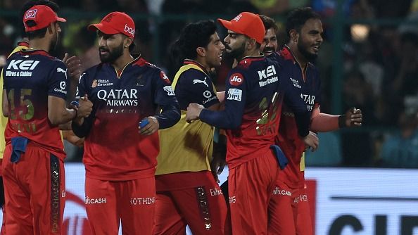 क्या IPL ब्रेक के चलते RCB की टीम को नुकसान हुआ है? टीम के होड कोच ने दिया बड़ा बयान, बोले- हमने हेडक्वार्टर में जैसे ही मीटिंग...
