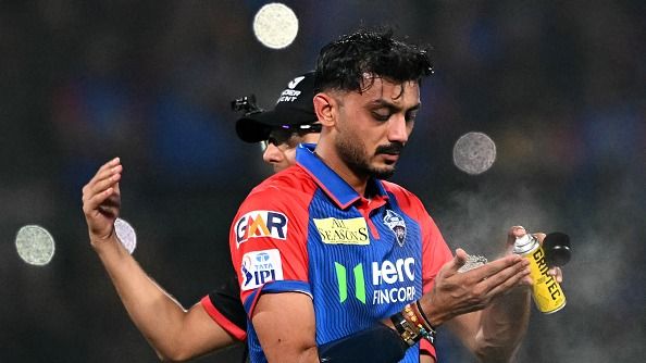 गुजरात के खिलाफ हार के बाद अक्षर पटेल का टूटा दिल, इन खिलाड़ियों की लगाई क्लास, बोले- हम लोगों को अब...