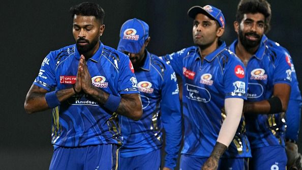 IPL 2025 के प्लेऑफ की चार टीमें तय, दिल्ली को हराकर मुंबई ने बनाई जगह, जानें कब और कहां होंगे मुकाबले ?