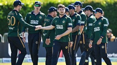 बलबर्नी-मैकार्थी ने आयरलैंड को दिलाई सबसे बड़ी जीत, पहले वनडे में किया वेस्टइंडीज का हाल बेहाल SportsTak Hindi