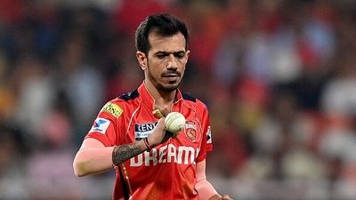 युजवेंद्र चहल मुंबई इंडियंस के सामने पंजाब किंग्स के लिए खेलेंगे या नहीं ? स्पिन गेंदबाजी कोच ने दी बड़ी अपडेट Yuzvendra Chahal