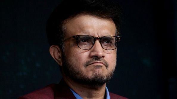 बीच समंदर सौरव गांगुली के भाई और भाभी के साथ बड़ा हादसा, तेज लहर के कारण पलटी नाव