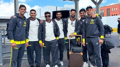 IND vs ENG: इंडिया ए की कोचिंग का संभालेंगे ये दिग्गज, इंग्लैंड को एशेज जिताने वाले को मिली बॉलिंग कोच की जिम्मेदारी SportsTak Hindi