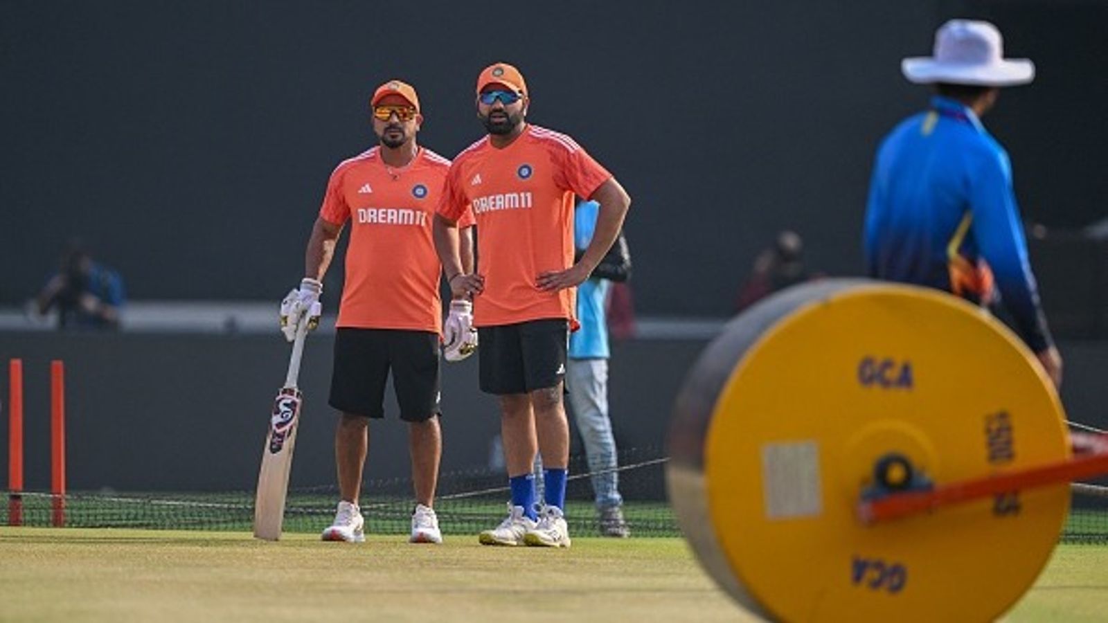 बड़ी खबर : इंग्लैंड दौरे से पहले टेस्ट टीम इंडिया में अनुभवी सदस्य की वापसी, रोहित शर्मा ने गंभीर और BCCI से क्या कहा? जानें पूरा मामला बड़ी खबर : इंग्लैंड दौरे से पहले टेस्ट टीम इंडिया में अनुभवी सदस्य की वापसी, रोहित शर्मा ने गंभीर और BCCI से क्या कहा? जानें पूरा मामला