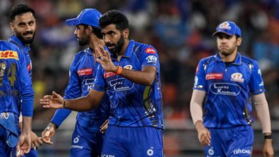 GT vs MI, IPL 2025 Eliminator: मुंबई इंडियंस ने गुजरात टाइटंस को 20 रन से हराकर किया बाहर, अब फाइनल के लिए पंजाब किंग्स से टक्कर SportsTak Hindi