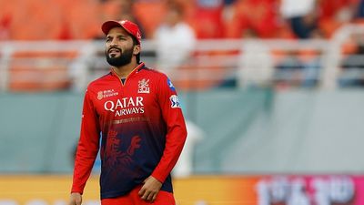 'विराट कोहली नहीं बल्कि पाटीदार की कप्तानी में...', IPL 2025 फाइनल से पहले RCB के कोच एंडी फ्लॉवर ने दिया विस्फोटक बयान Rajat Patidar of Royal Challengers Bengaluru