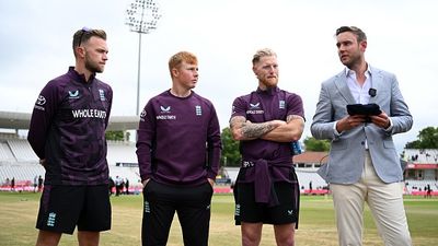 ऑस्ट्रेलिया के खिलाफ WTC फाइनल के लिए साउथ अफ्रीका की बड़ी चाल, 604 विकेट लेने वाले इंग्लैंड के दिग्गज को दी अहम जिम्मेदारी SportsTak Hindi