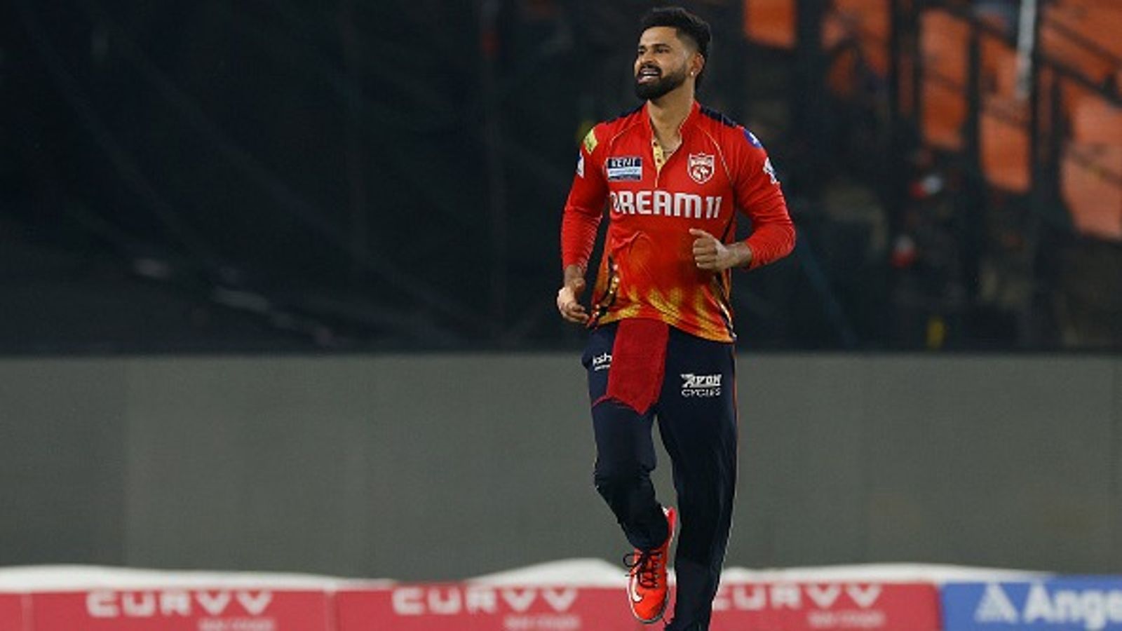 श्रेयस अय्यर के इंग्लैंड दौरे के लिए टीम इंडिया में ना चुने जाने पर गरजे पंजाब किंग्स के कोच, बोले- इसी तरह से कुछ सेलेक्शन... श्रेयस अय्यर के इंग्लैंड दौरे के लिए टीम इंडिया में ना चुने जाने पर गरजे पंजाब किंग्स के कोच, बोले- इसी तरह से कुछ सेलेक्शन...