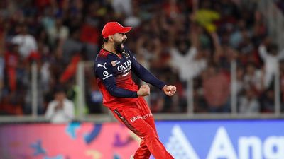विराट कोहली को IPL चैंपियन बनने के बाद भी टेस्ट क्रिकेट की आई याद, कहा - इज्जत तभी मिलेगी जब... Virat Kohli of Royal Challengers Bengaluru