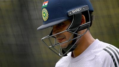 शुभमन गिल को इंग्लैंड दौरे पर क्या होगी दिक्कत, रिकी पोंटिंग ने किया खुलासा, बताया- कप्तानी में अच्छा करना है तो इस नंबर पर बैटिंग करो SportsTak Hindi