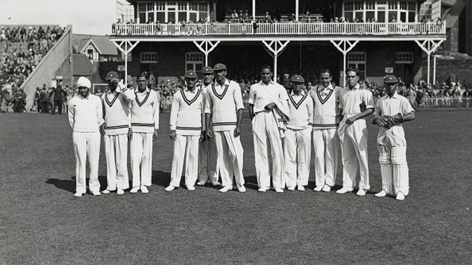 भारत ने इंग्लैंड में अपना पहला टेस्ट कब खेला था? दो कप्तानों के हटने के बाद इस खिलाड़ी को मिली टीम की कमान भारत ने इंग्लैंड में अपना पहला टेस्ट कब खेला था? दो कप्तानों के हटने के बाद इस खिलाड़ी को मिली टीम की कमान