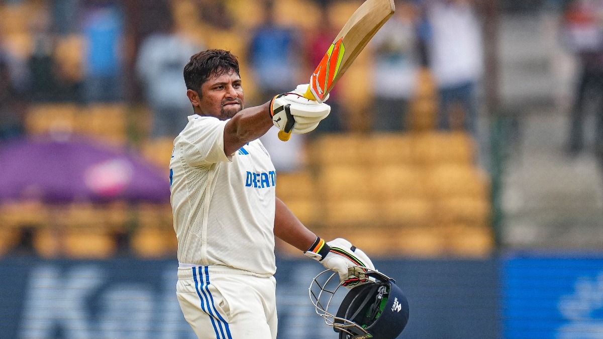 IND vs ENG: सरफराज खान का सेलेक्टर्स को करारा जवाब, इंग्लैंड में ठोका शतक, टेस्ट सीरीज से पहले 76 गेंदों में खेली तूफानी पारी