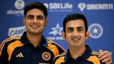 भारतीय टीम का WTC 2025-27 का शेड्यूल, इंग्लैंड दौरे से आगाज, जानिए किस देश से घर और किससे बाहर होगी भिड़ंत SportsTak Hindi