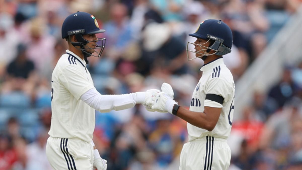 IND vs ENG: 'भाग मत जाइयो', शुभमन गिल-जायसवाल की मजेदार बातचीत स्टंप माइक में रिकॉर्ड, यशस्वी बोले- मेरे को जोर से..., देखिए video SportsTak Hindi