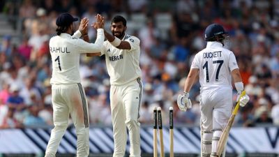 जसप्रीत बुमराह जैसा पूरे एशिया में कोई नहीं, बेन डकेट को आउट करते ही किया करिश्मा, वसीम अकरम का रिकॉर्ड ध्वस्त SportsTak Hindi