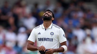 IND vs ENG: जसप्रीत बुमराह ने कैच छोड़ने वाले टीम इंडिया के खिलाड़ियों पर तोड़ी चुप्पी, बोले- मैं कोई सीन नहीं चाहता और... SportsTak Hindi