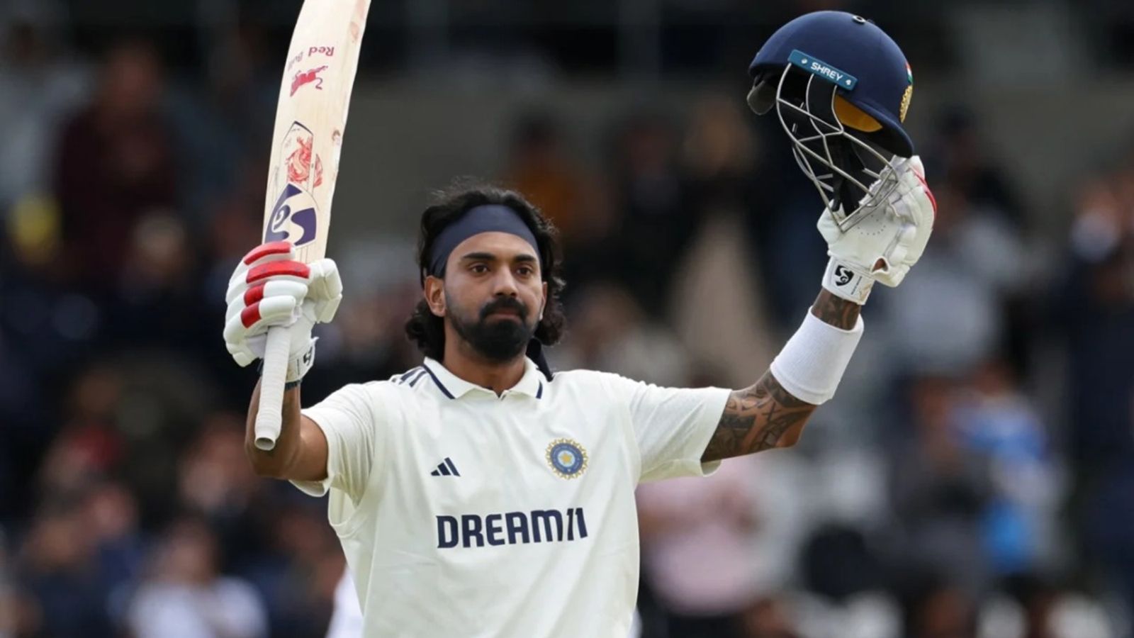 IND vs ENG: केएल राहुल ने उड़ाया 9वां शतक, इंग्लैंड की धरती पर तीसरी बार किया कमाल, दो साल बाद ठोका टेस्ट सैकड़ा IND vs ENG: केएल राहुल ने उड़ाया 9वां शतक, इंग्लैंड की धरती पर तीसरी बार किया कमाल, दो साल बाद ठोका टेस्ट सैकड़ा