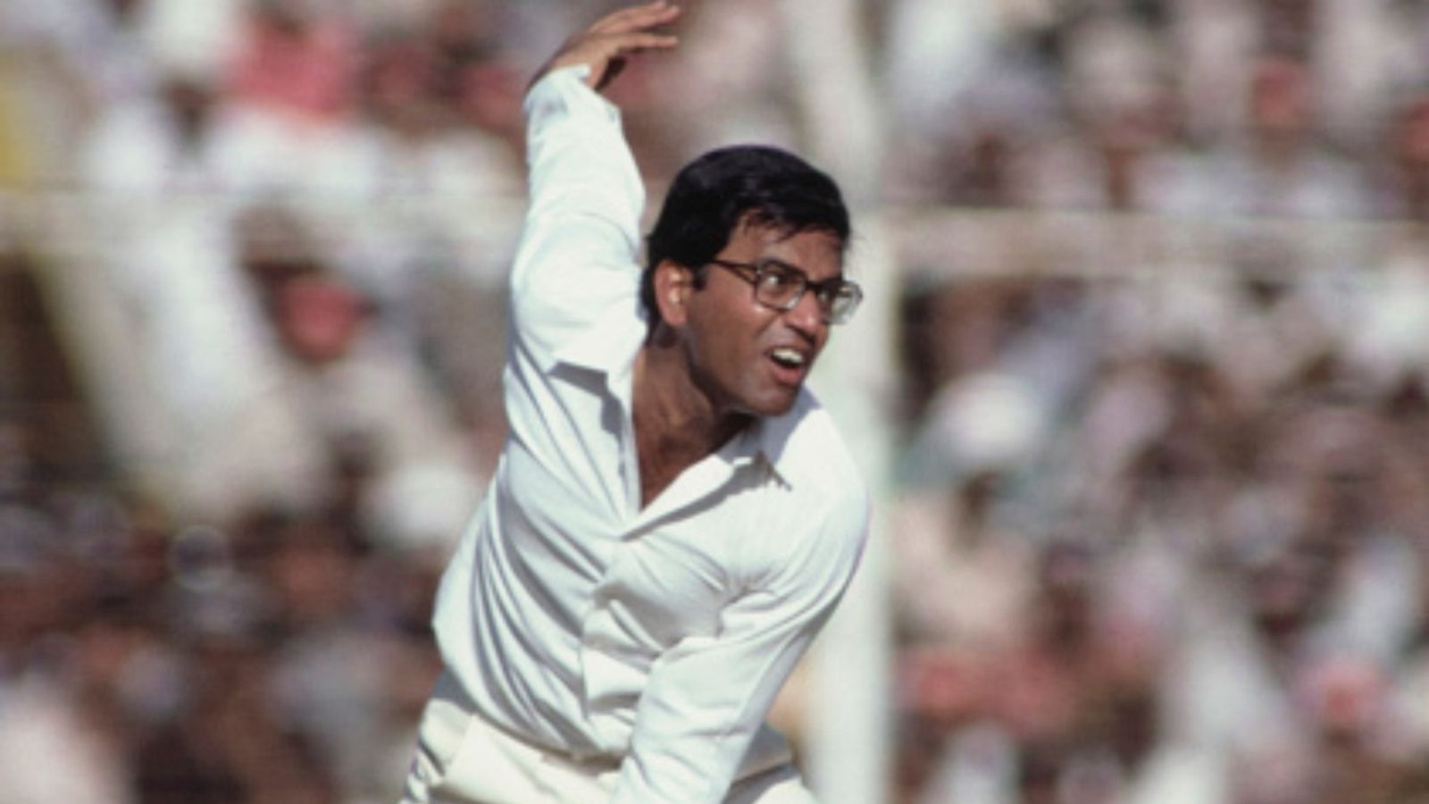 भारत के पूर्व खिलाड़ी दिलीप दोशी का इंग्लैंड में निधन, टेस्ट में 114, वनडे में लिए थे 22 विकेट, नाराज होकर भारतीय क्रिकेट से बनाई थी दूरी भारत के पूर्व खिलाड़ी दिलीप दोशी का इंग्लैंड में निधन, टेस्ट में 114, वनडे में लिए थे 22 विकेट, नाराज होकर भारतीय क्रिकेट से बनाई थी दूरी