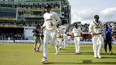 क्या शुभमन गिल की सेना 23 साल बाद हेडिंग्ले में गाड़ेगी झंडा? जानें पिछली बार लीड्स में कब और कैसे जीता था भारत SportsTak Hindi