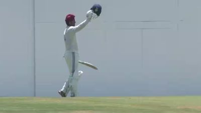 IND vs ENG: भारतीय खिलाड़ी का इंग्लैंड में कोहराम, 9वें नंबर पर उतरकर 52 गेंद में उड़ाए 103 रन, भारत ने बनाए 444  SportsTak Hindi