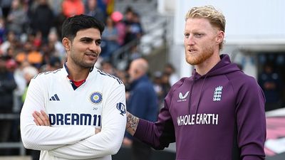 शुभमन गिल के समर्थन में उतरा इंग्लैंड का दिग्गज कप्तान, बेन स्टोक्स का दिया उदाहरण, देखना सभी... SportsTak Hindi