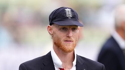 दिमाग, मैं और बैज...इंग्लैंड के कप्तान बेन स्टोक्स ने टॉस के वक्त हेड कोच ब्रेंडन मैक्कलम का उड़ाया मजाक? जानें क्या बोले SportsTak Hindi